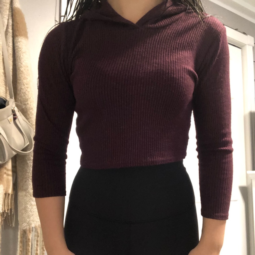 Burgundy cropped sweater